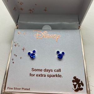 NWT Disney Mickey Earrings